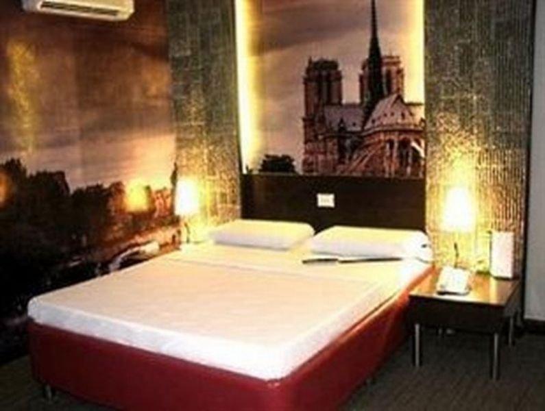 Eurotel North Edsa Quezon City Exteriér fotografie